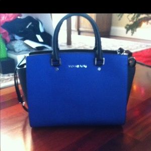 Michael Kors Selma Satchel